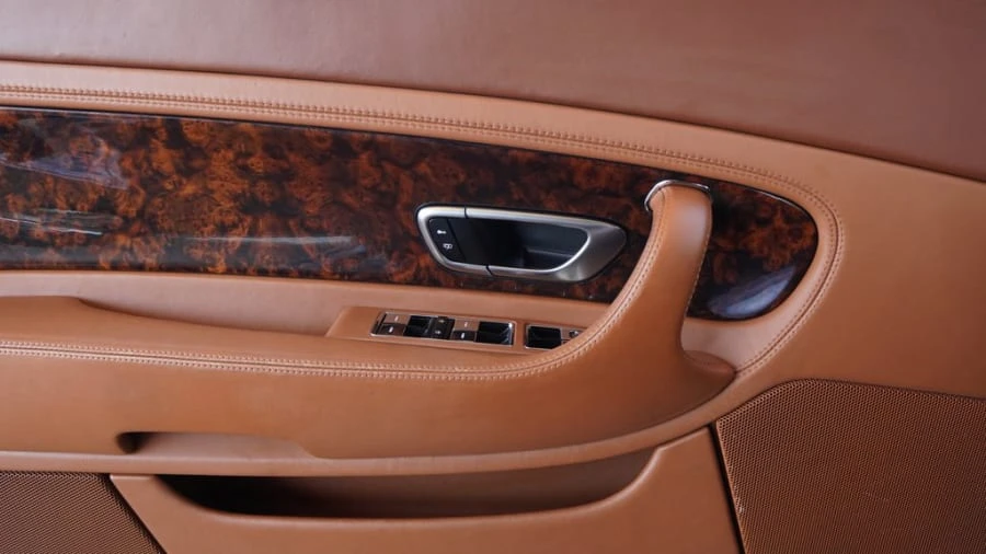 2005 Bentley Continental GT 1st Gen - Image 16 of 31
