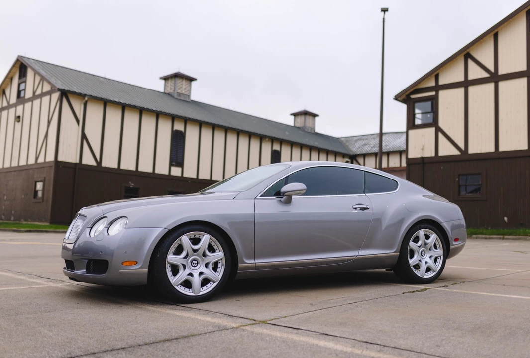 2005 Bentley Continental GT 1st Gen - Image 16 of 31