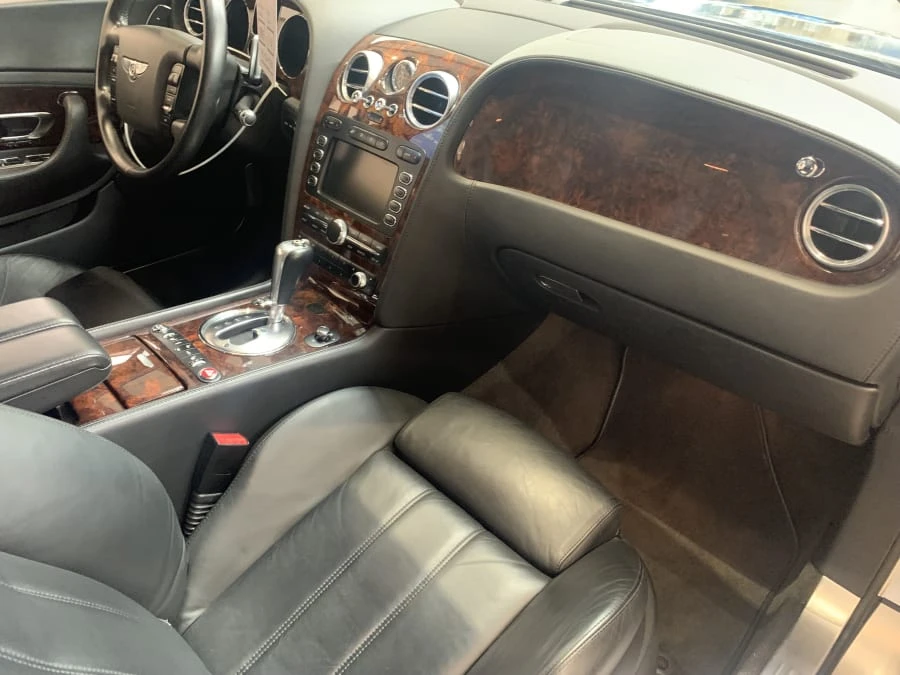 2005 Bentley Continental GT 1st Gen - Image 5 of 6