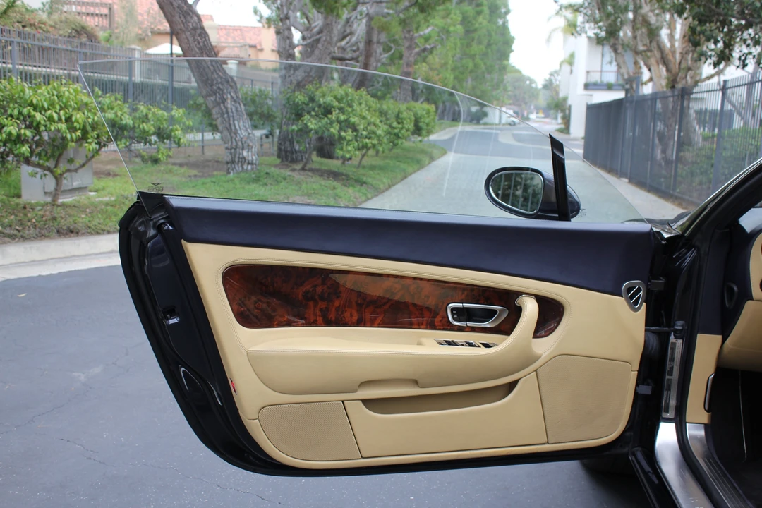 2005 Bentley Continental GT 1st Gen - Image 19 of 31