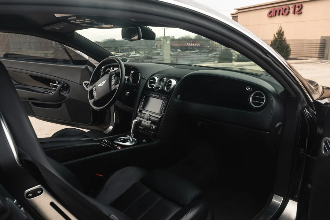 2005 Bentley Continental GT 1st Gen - Image 17 of 31