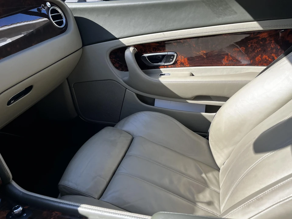 2005 Bentley Continental GT 1st Gen - Image 29 of 31