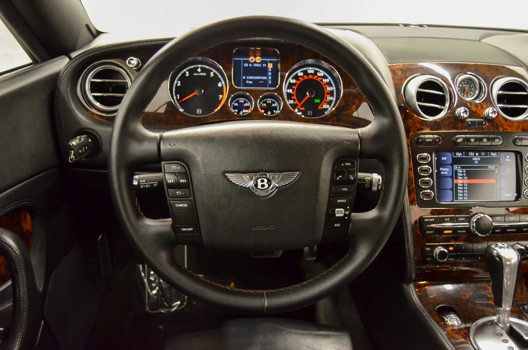 2005 Bentley Continental GT 1st Gen - Image 28 of 31