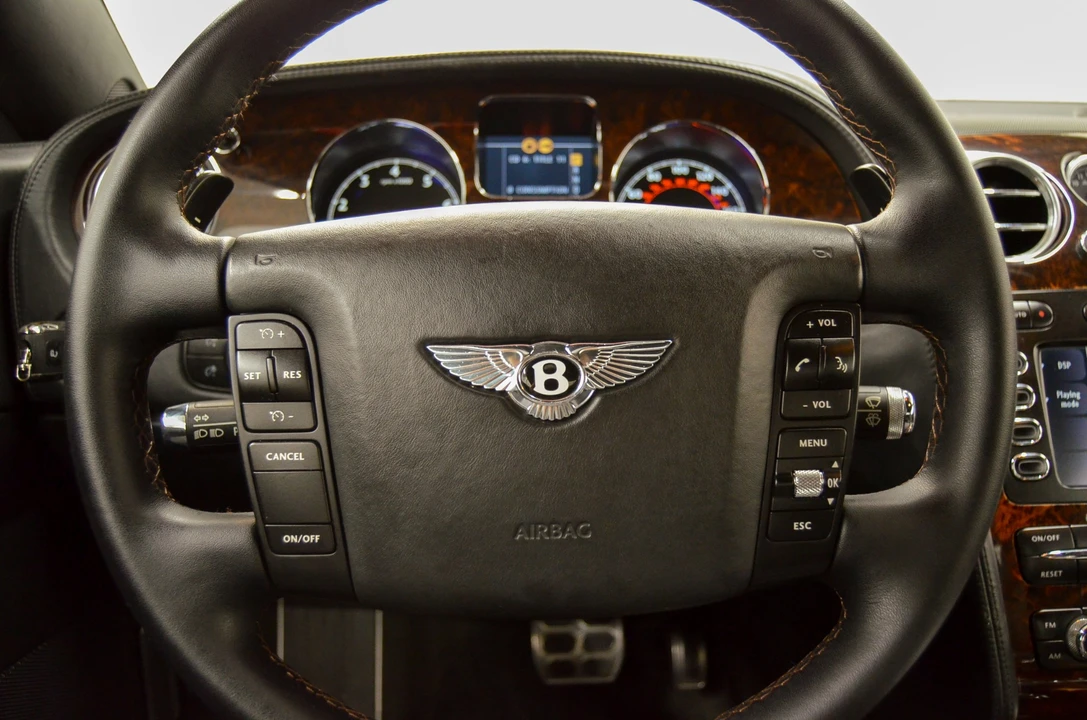 2005 Bentley Continental GT 1st Gen - Image 29 of 31