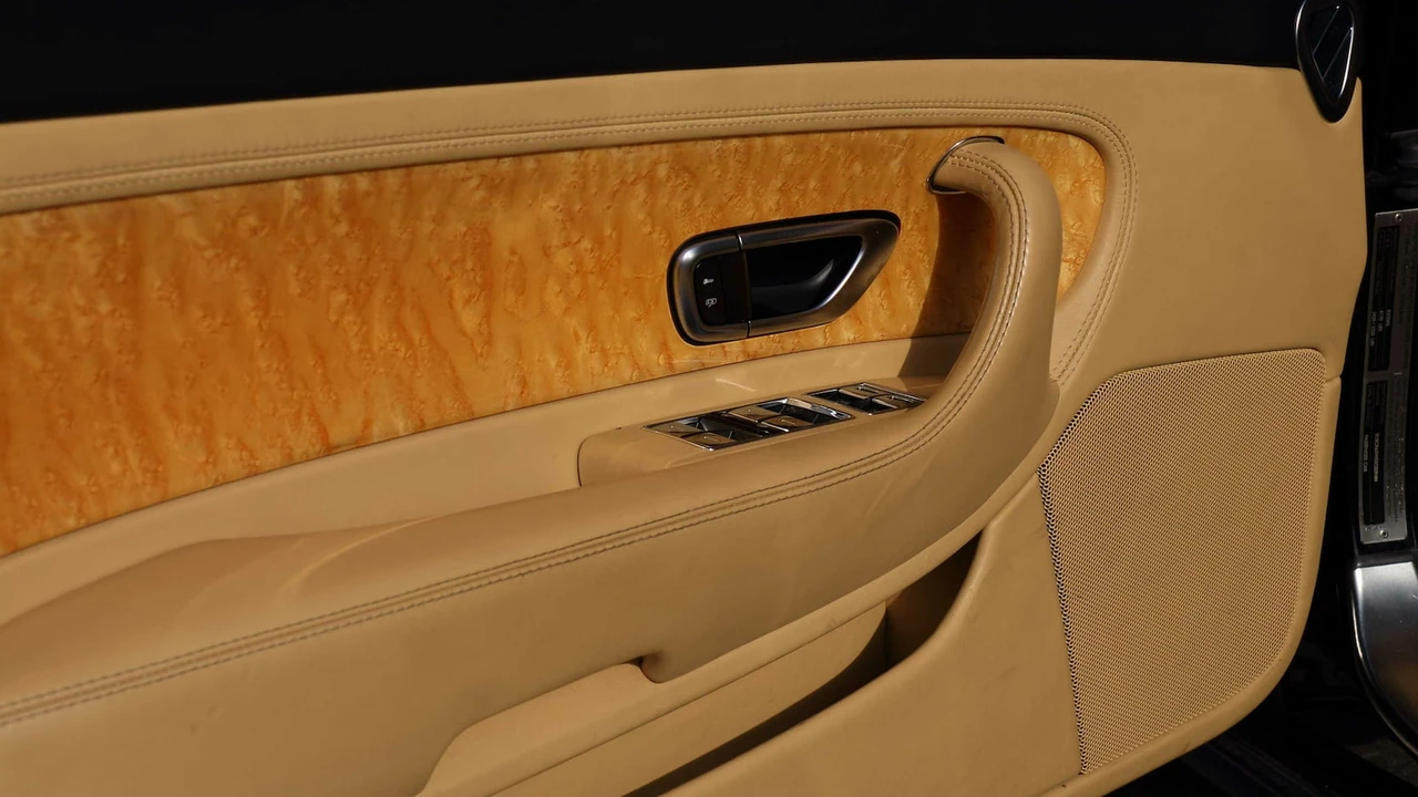 2005 Bentley Continental GT 1st Gen - Image 25 of 28