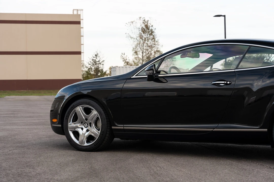 2005 Bentley Continental GT 1st Gen - Image 28 of 31