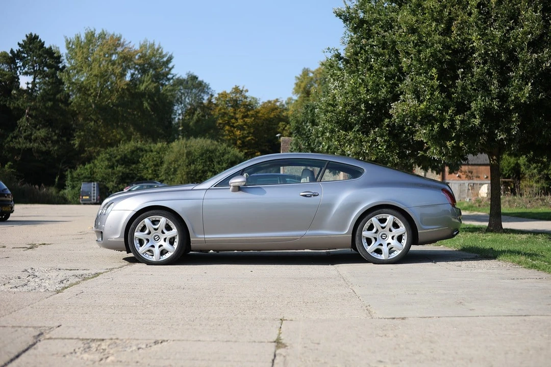 2005 Bentley Continental GT 1st Gen - Image 19 of 30