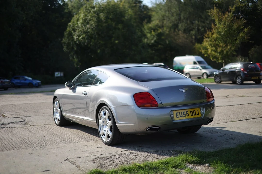 2005 Bentley Continental GT 1st Gen - Image 16 of 30