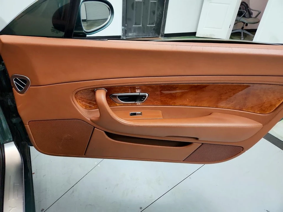 2005 Bentley Continental GT 1st Gen - Image 24 of 31