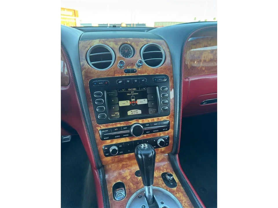 2005 Bentley Continental GT 1st Gen - Image 27 of 31