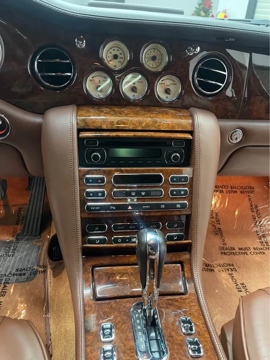 2005 Bentley Arnage R & RL - Image 16 of 20