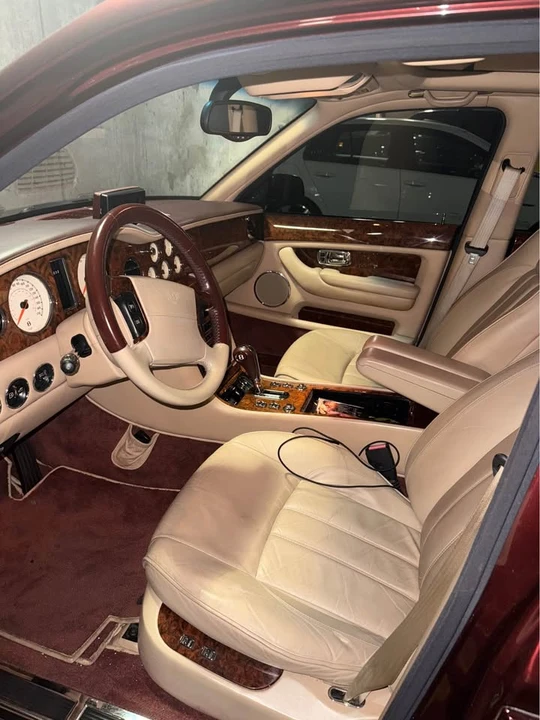 2005 Bentley Arnage R & RL - Image 3 of 4