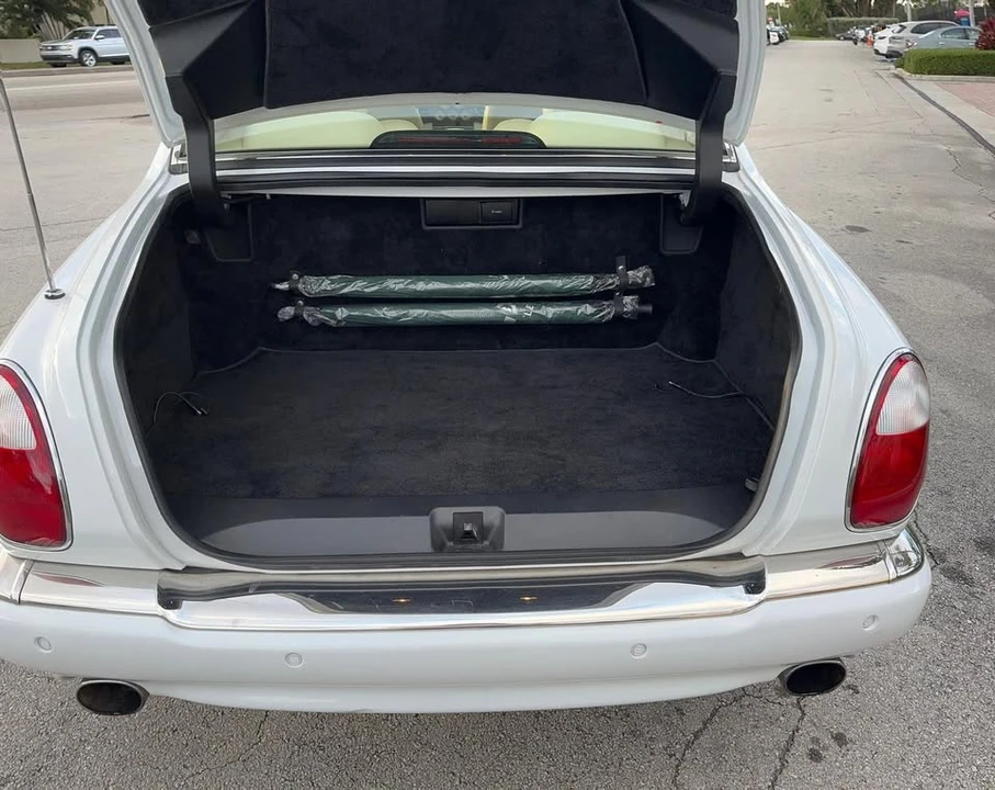 2005 Bentley Arnage R & RL - Image 14 of 20