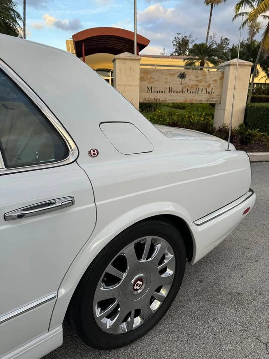 2005 Bentley Arnage R & RL - Image 15 of 20