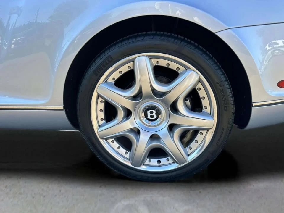 2005 Bentley Continental GT 1st Gen - Image 13 of 20
