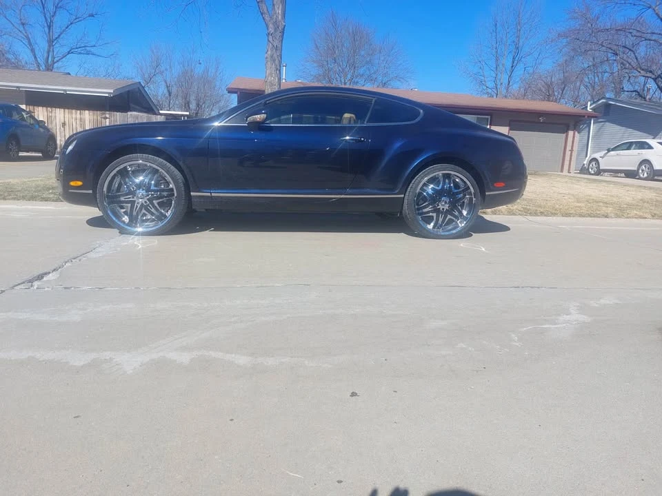 2005 Bentley Continental GT 1st Gen - Image 12 of 13