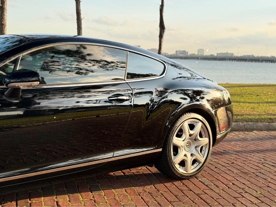 2005 Bentley Continental GT 1st Gen - Image 5 of 8