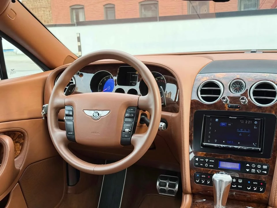 2005 Bentley Continental GT 1st Gen - Image 14 of 20