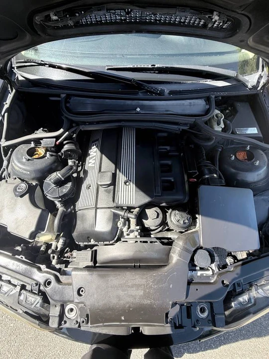 2005 BMW E46 3 Series - Image 9 of 10
