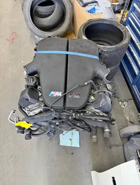 2005 BMW S85 V10 Engine