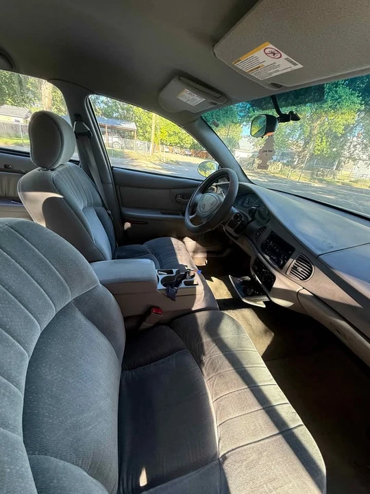 2005 Buick Century - Image 3 of 4