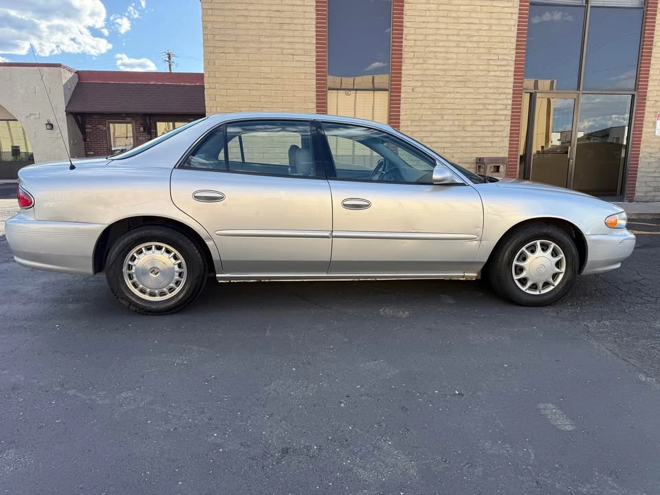 2005 Buick Century - Image 9 of 17