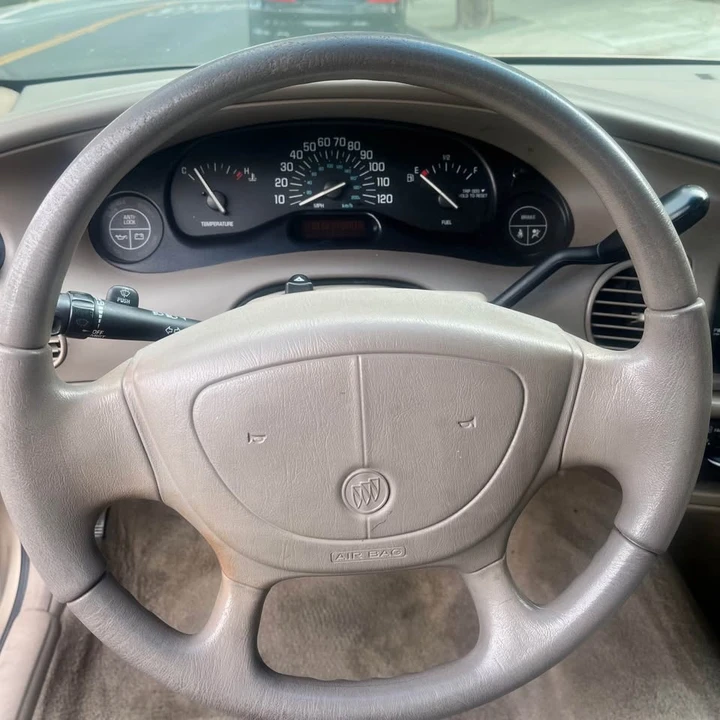 2005 Buick Century - Image 9 of 16