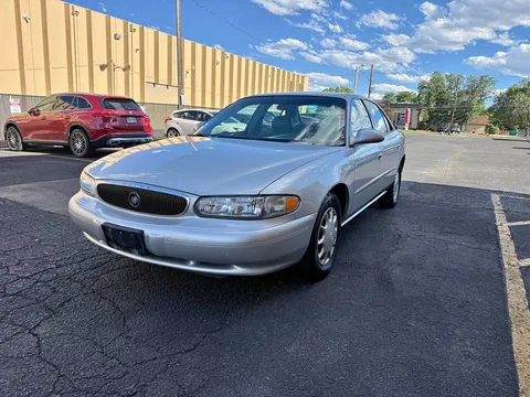 2005 Buick Century Custom Sedan 4D