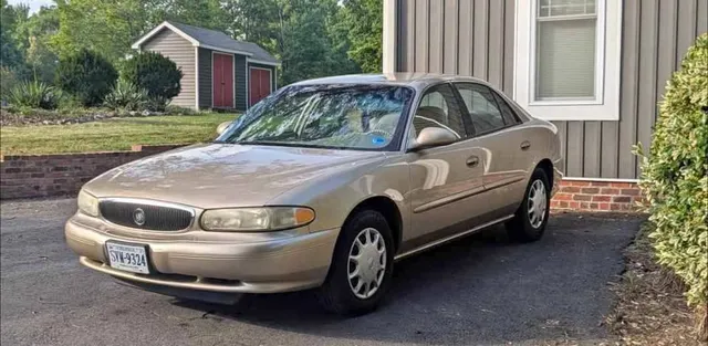 2005 Buick Century Custom Sedan 4D
