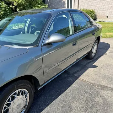 2005 Buick Century Custom Sedan 4D