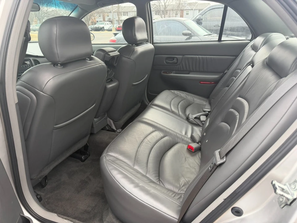 2005 Buick Century - Image 14 of 21