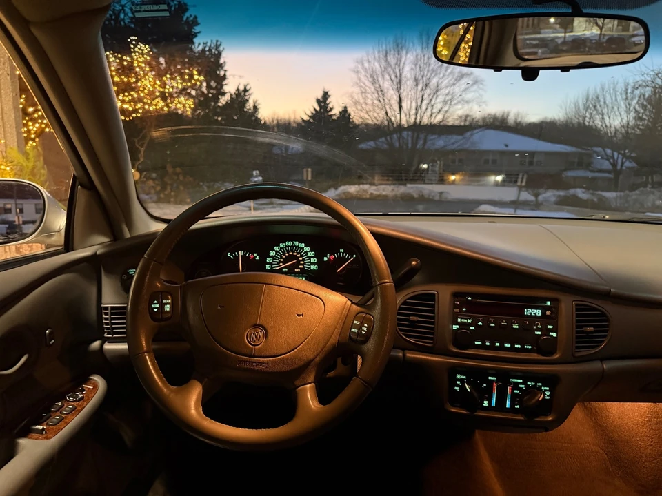 2005 Buick Century - Image 8 of 12