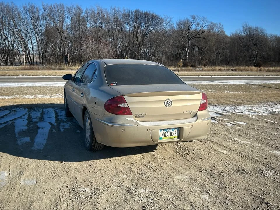 2005 Buick LaCrosse - Image 2 of 6