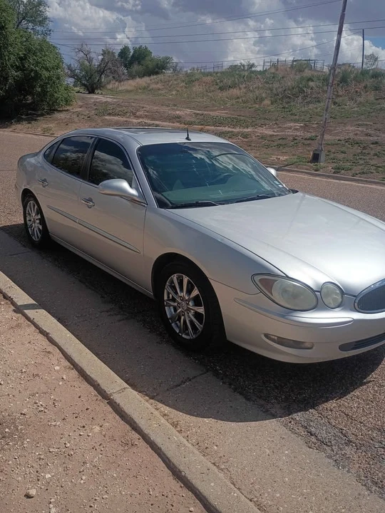 2005 Buick LaCrosse - Image 2 of 9