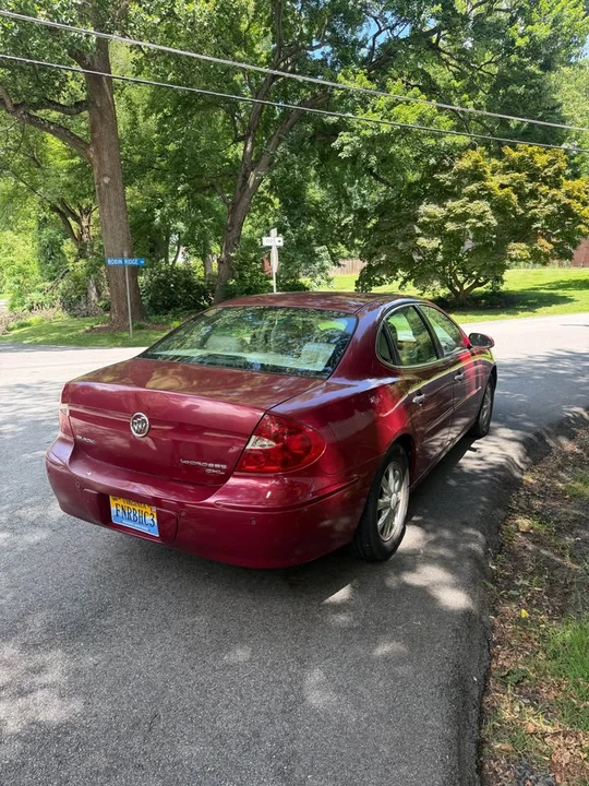 2005 Buick LaCrosse - Image 2 of 12