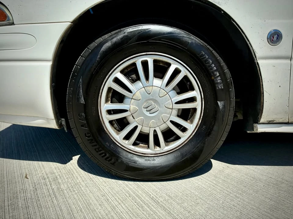 2005 Buick LeSabre - Image 12 of 20
