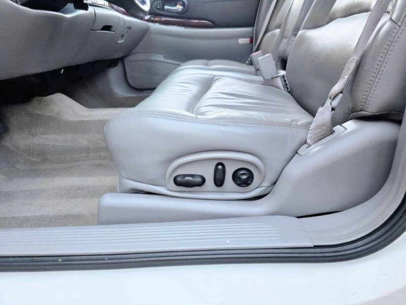 2005 Buick LeSabre - Image 13 of 21