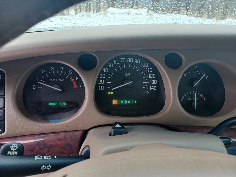 2005 Buick LeSabre - Image 9 of 20