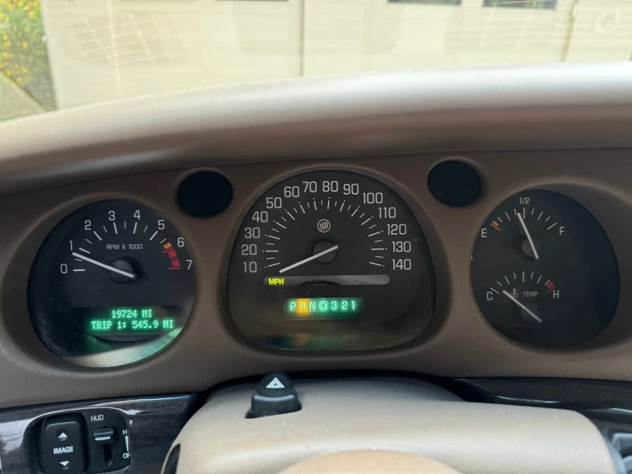 2005 Buick LeSabre - Image 14 of 18
