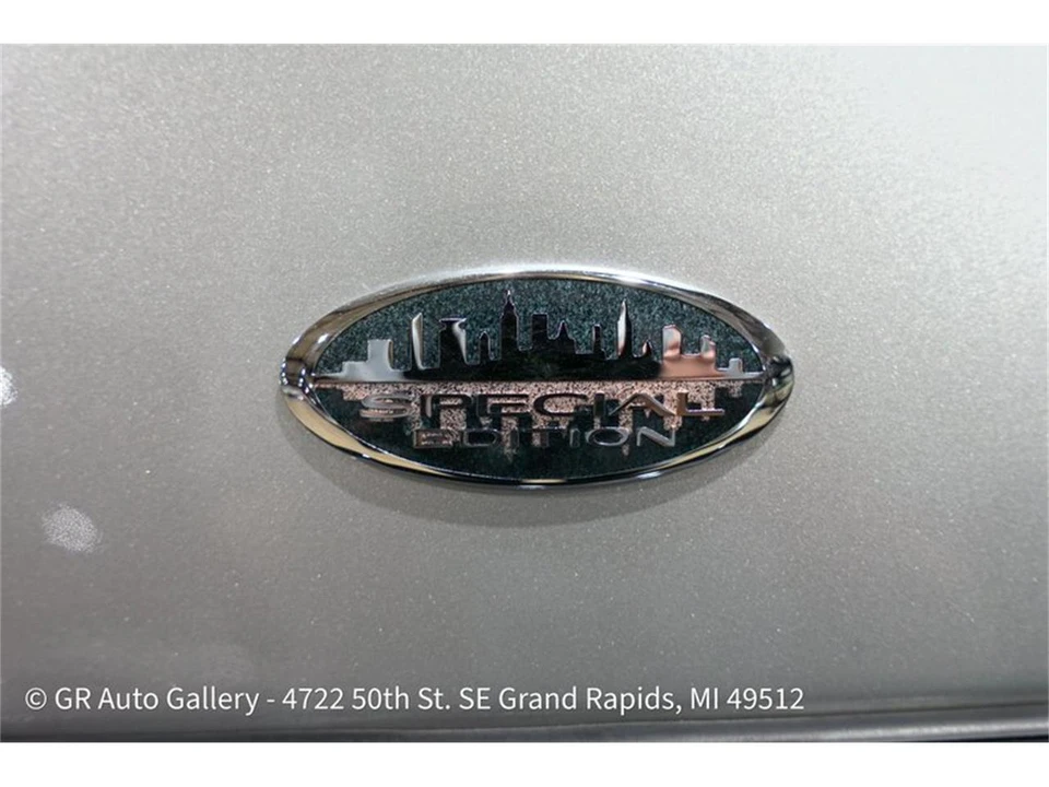 2005 Buick Park Avenue - Image 22 of 31