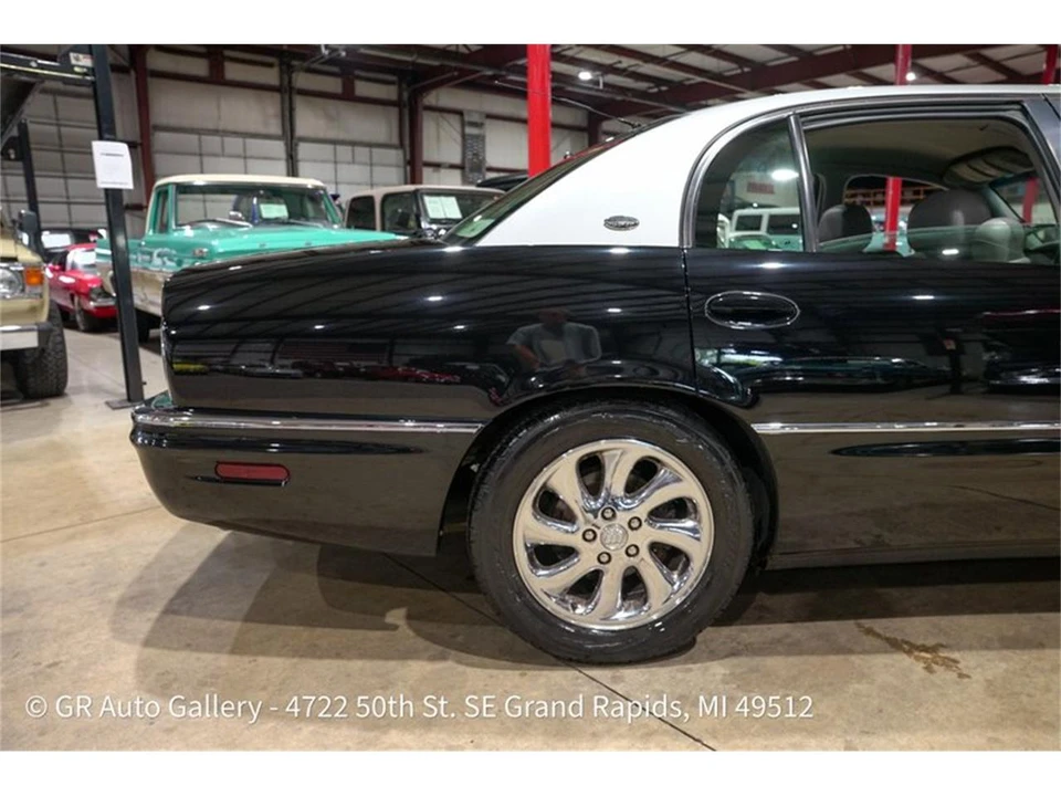 2005 Buick Park Avenue - Image 9 of 31