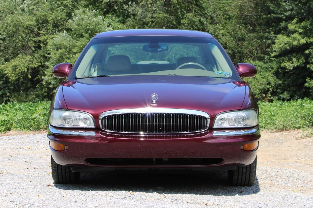 2005 Buick Park Avenue - Image 2 of 5