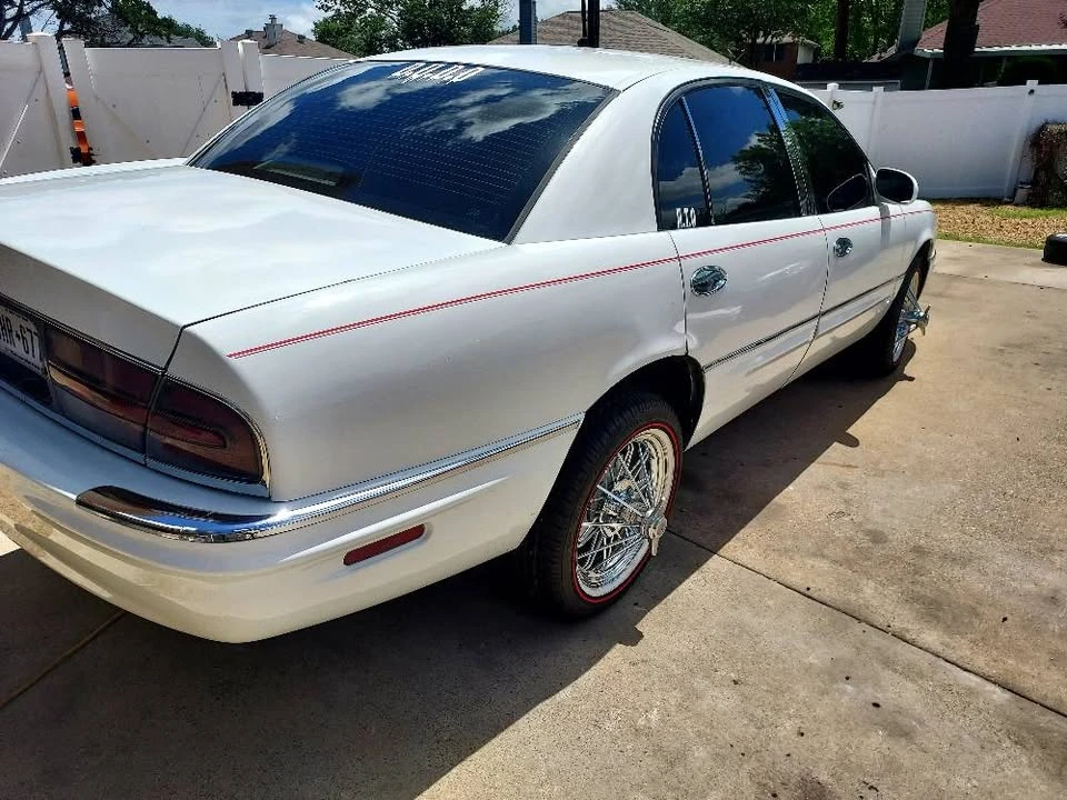 2005 Buick Park Avenue - Image 12 of 14