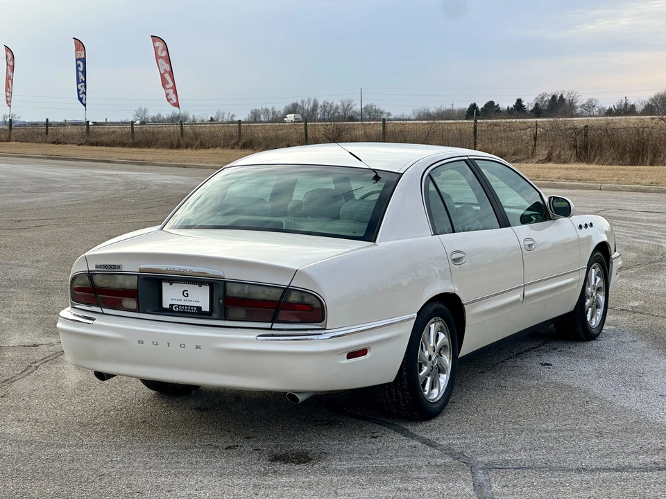 2005 Buick Park Avenue - Image 9 of 31