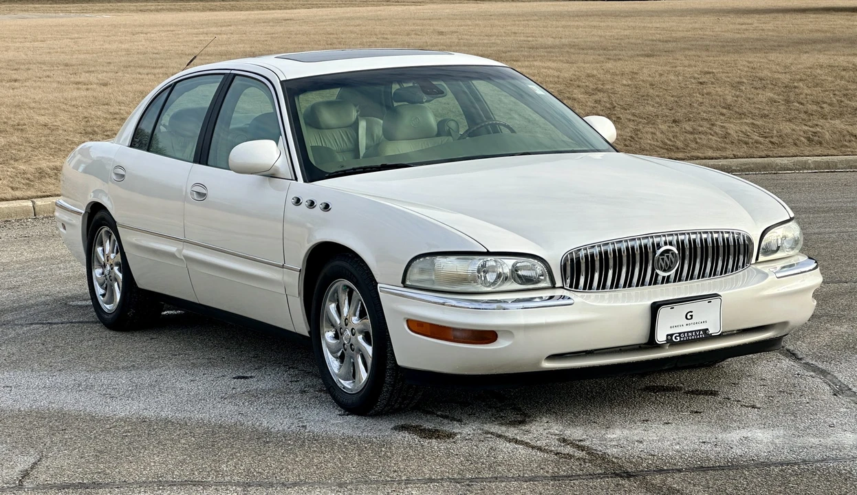 2005 Buick Park Avenue - Image 12 of 31