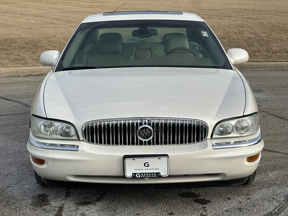 2005 Buick Park Avenue - Image 13 of 31