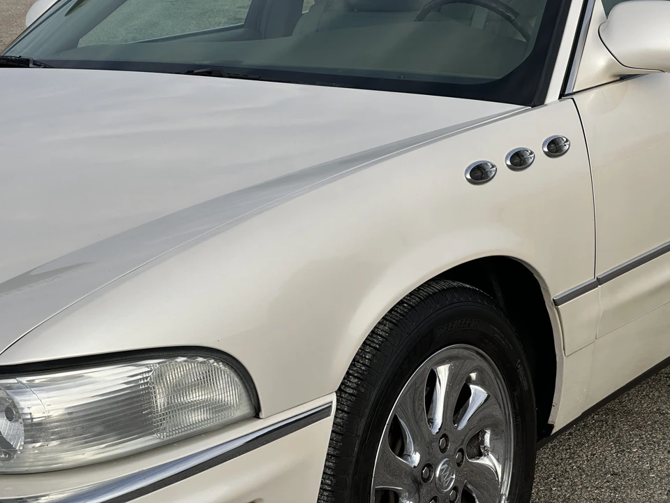 2005 Buick Park Avenue - Image 16 of 31