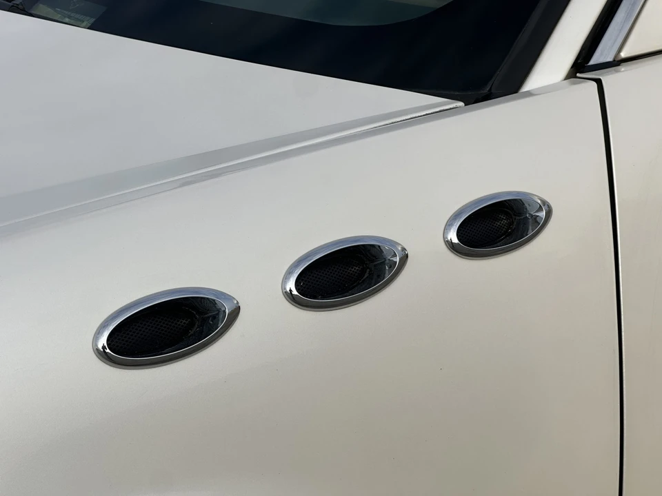 2005 Buick Park Avenue - Image 18 of 31
