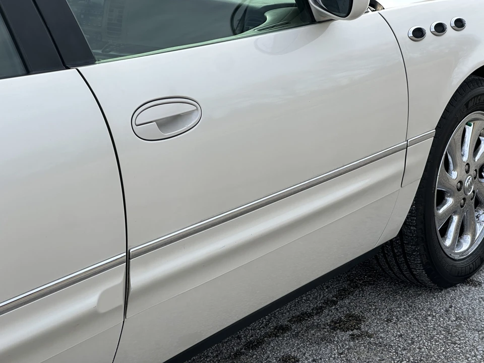 2005 Buick Park Avenue - Image 29 of 31