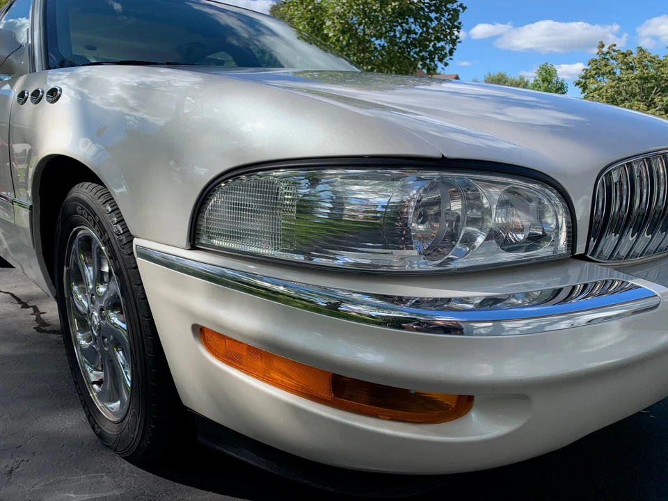 2005 Buick Park Avenue - Image 25 of 31